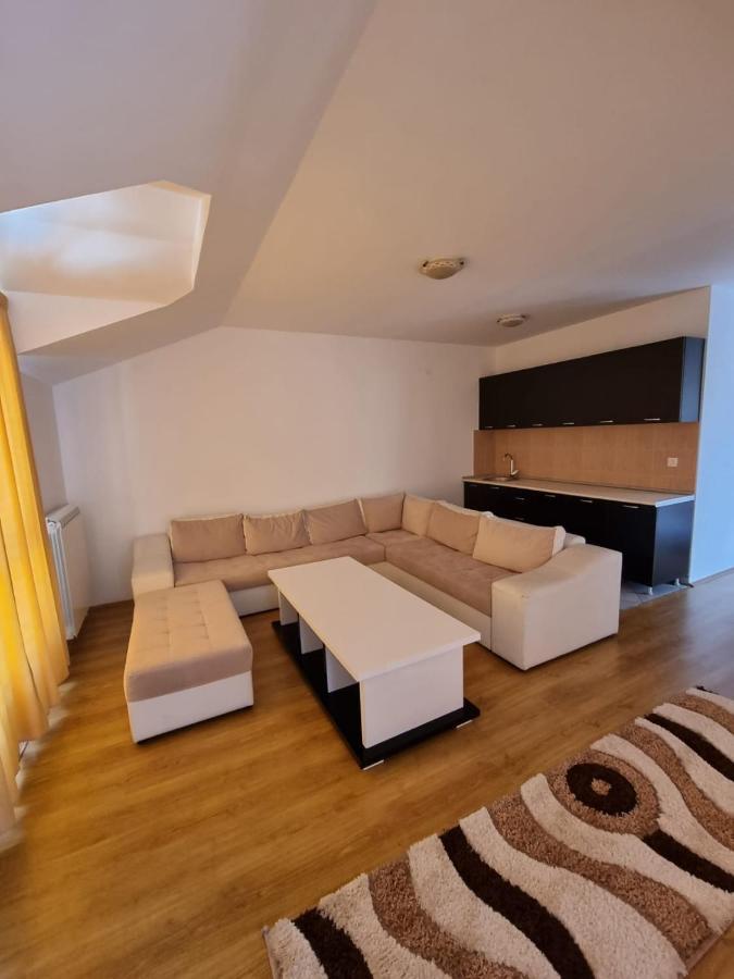 Apartmani Selektor 比耶洛波列 外观 照片