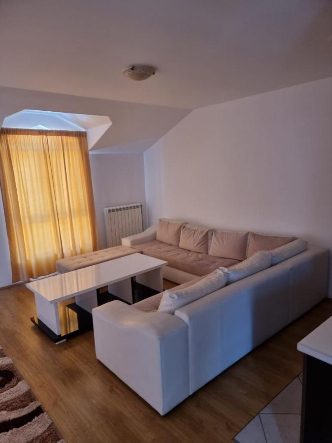 Apartmani Selektor 比耶洛波列 外观 照片